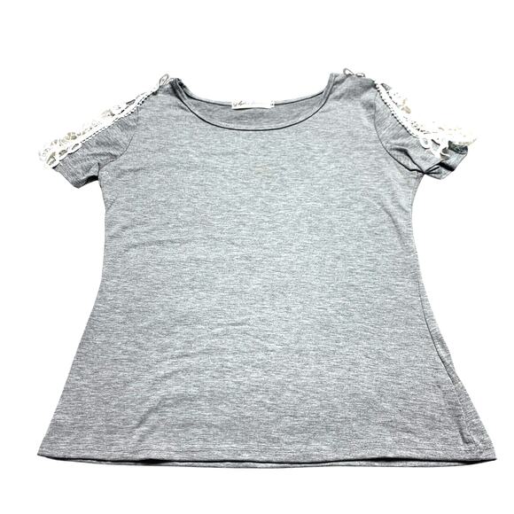 Arden Furtado Tops - Arden‎ Furtado Top Womens Medium Gray Short Sleeve Lace Look Fitted TShirt